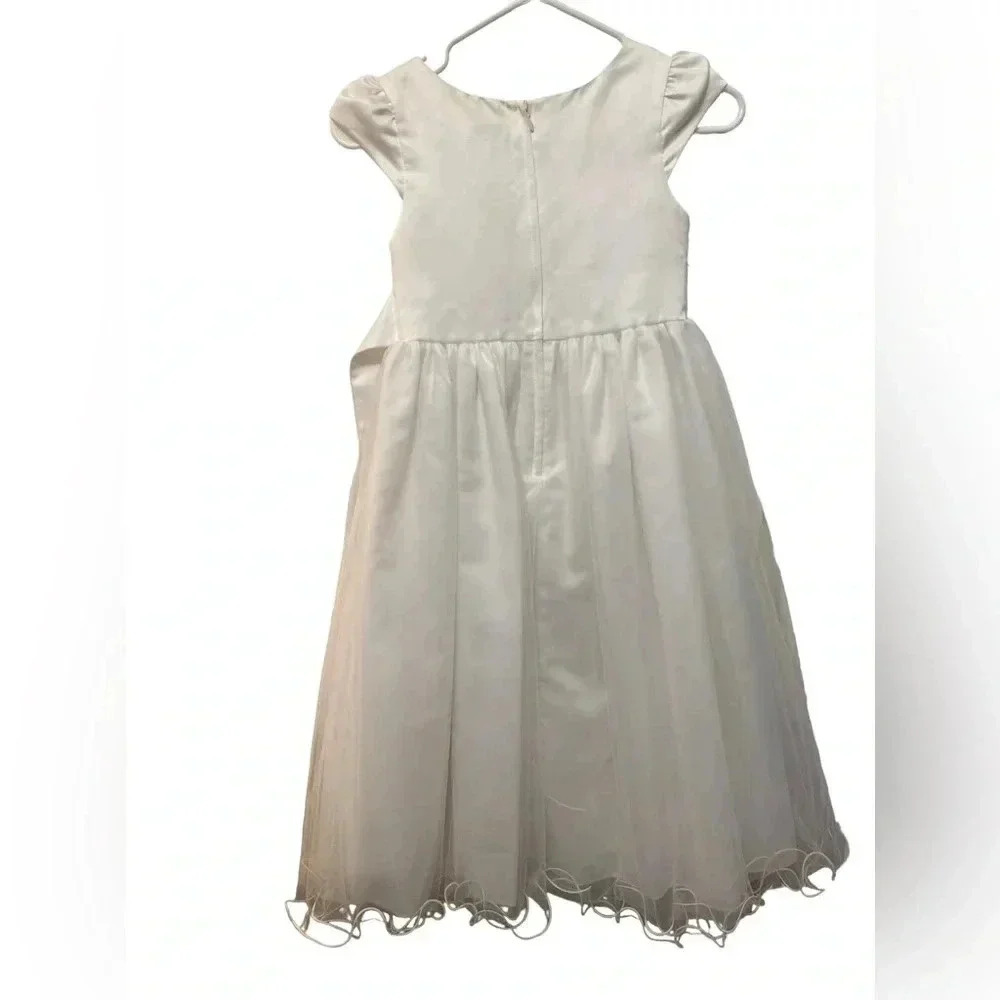 First Communion  Gown - Picture 3 of 9